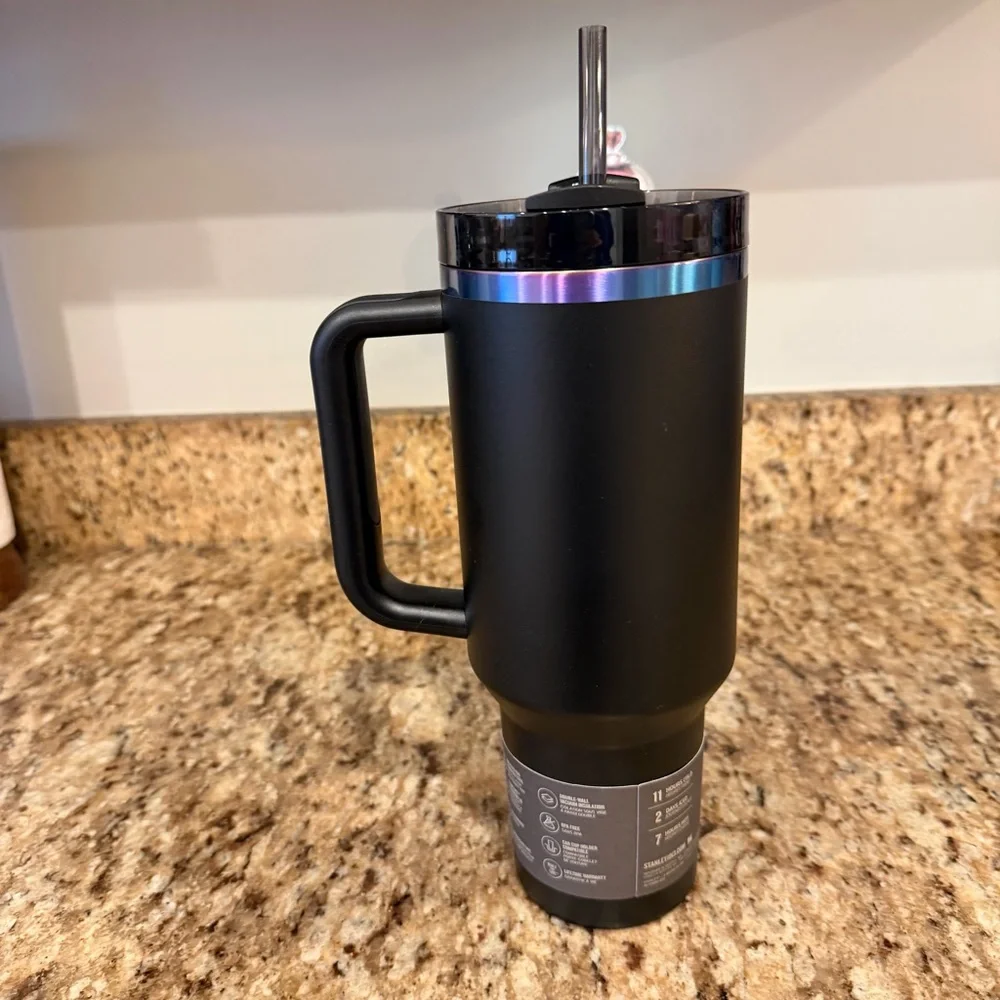 NWT STANLEY 40oz Quencher H2.0 FlowState Tumbler Black Chrome Rainbow Cup Goth - Picture 4 of 10